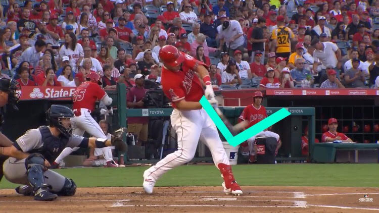 Mike Trout crushes pitch from his son