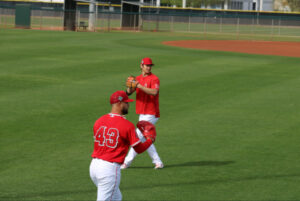 Shohei Ohtani and Patrick Sandoval warming up spring training 2022